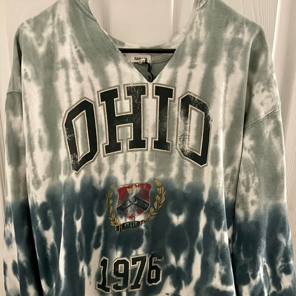 Matching crewneck & sweatpants! - Picture 2 of 3